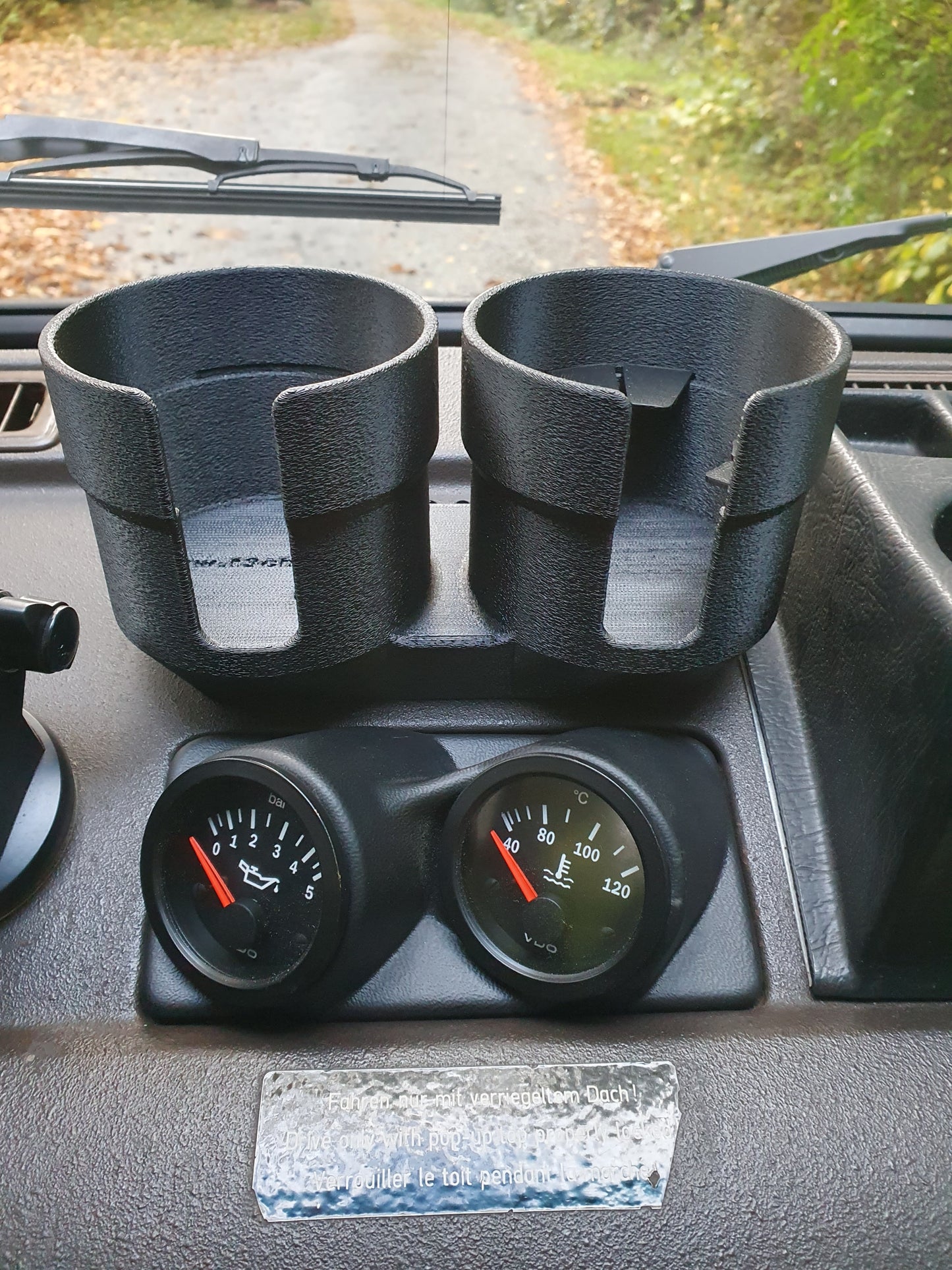 Becherhalter für VW T3 / T25 / Metall Armaturenbrett anstelle Lautsprecher
