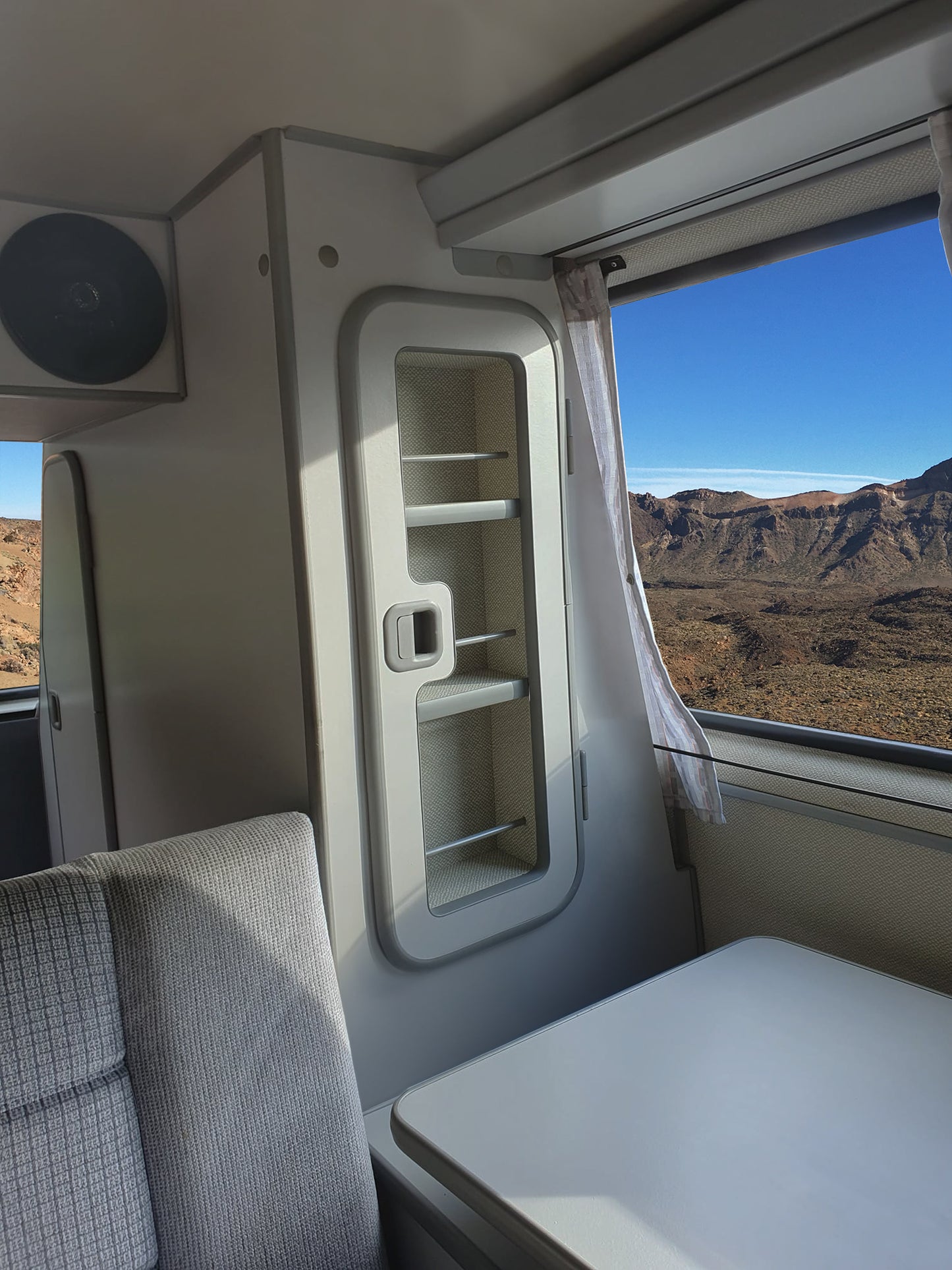 Gewürzregal grau für VW T3 Californiia / Westfalia Möbel