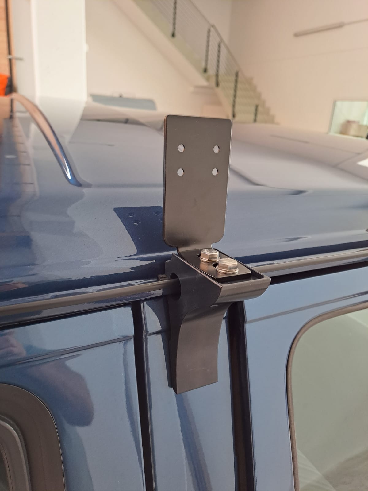 Markisenhalter Thule 4200 schwarz für VW T3 / T25 Westfalia oder Stand – T3chnics Shop